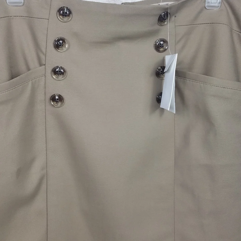 NWT, Banana Republic, khaki, Sz 12 - Picture 3 of 10